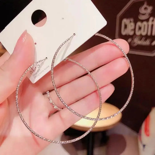 2022 New Trend Simulation Pearl Long Earrings Women's Flower