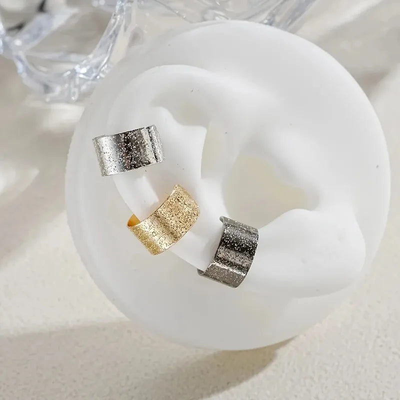 5/15 Pcs Set Of Hollow Leaf Design Clip On Earrings, Zinc Alloy