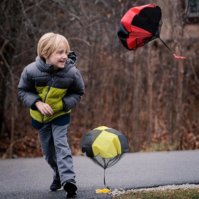 Parachute Toys for Kids Tangle Free Outdoor Flying Parachute Men