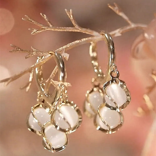 2022 New Trend Simulation Pearl Long Earrings Women's Flower