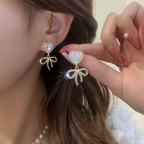 2022 New Trend Simulation Pearl Long Earrings Women's Flower
