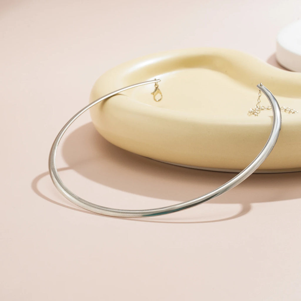 Elegant Simple Chunky Circle Torques Necklace for Women Trendy Choker