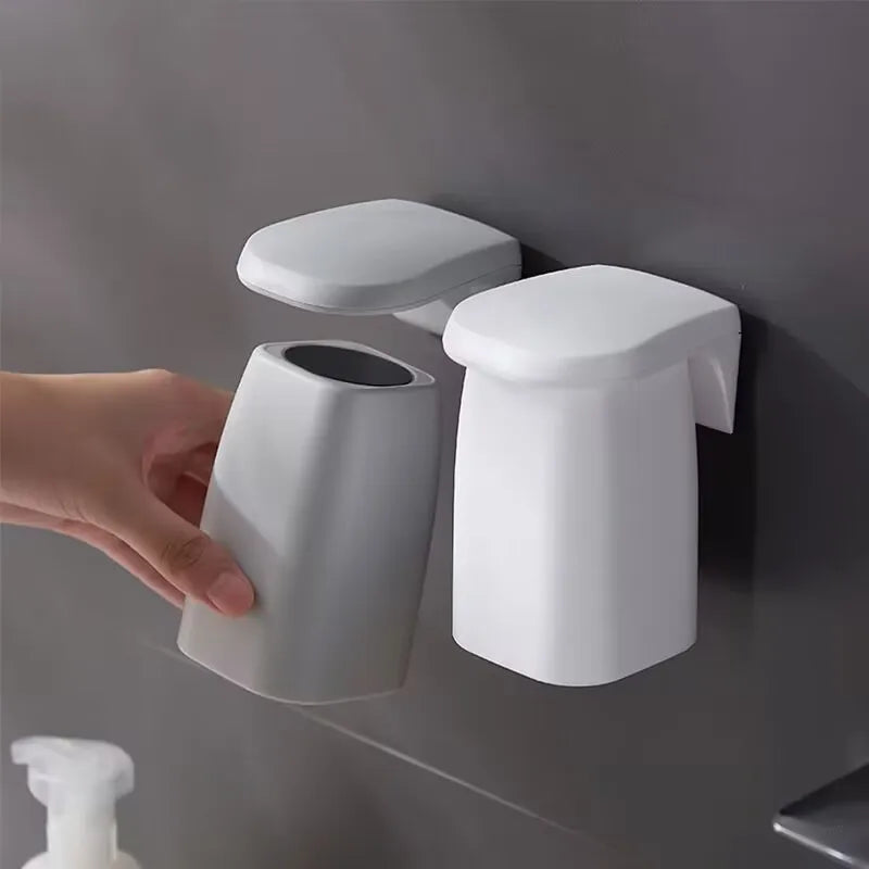 1-4PCS Japanese Style Minimalist Magnetic Mouthwash Cup Wall Mounted