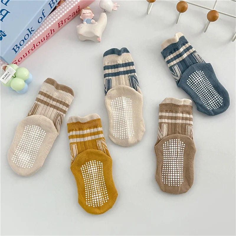 3Pairs/Lot Baby Letter Non-slip Socks Soft Cotton Short Kids Sock